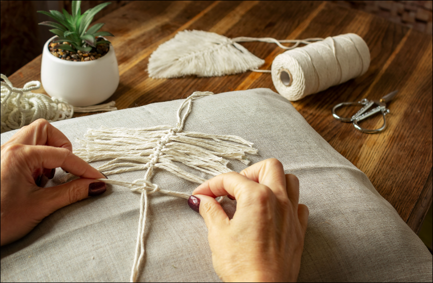 home decor projects you can diy - macrame