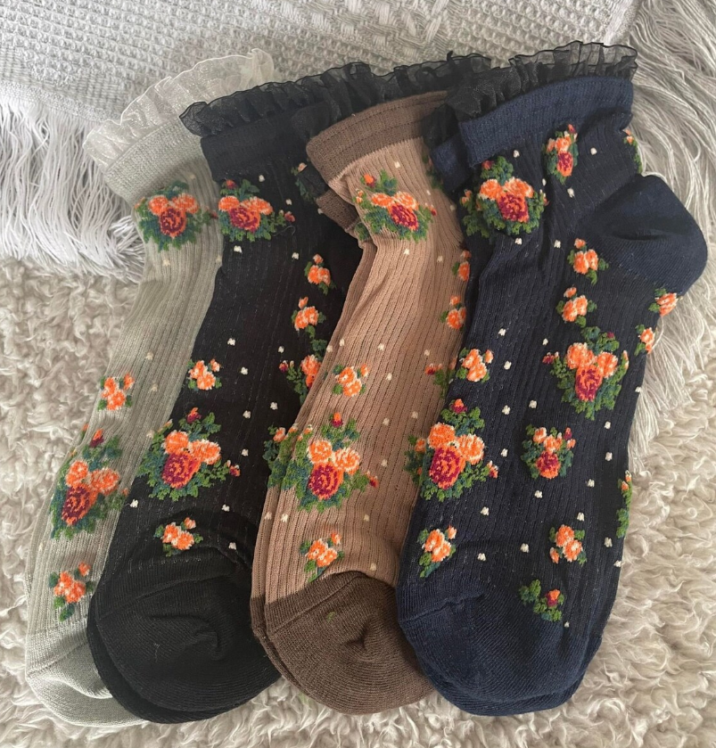 sheer floral combed socks with lace ruffle